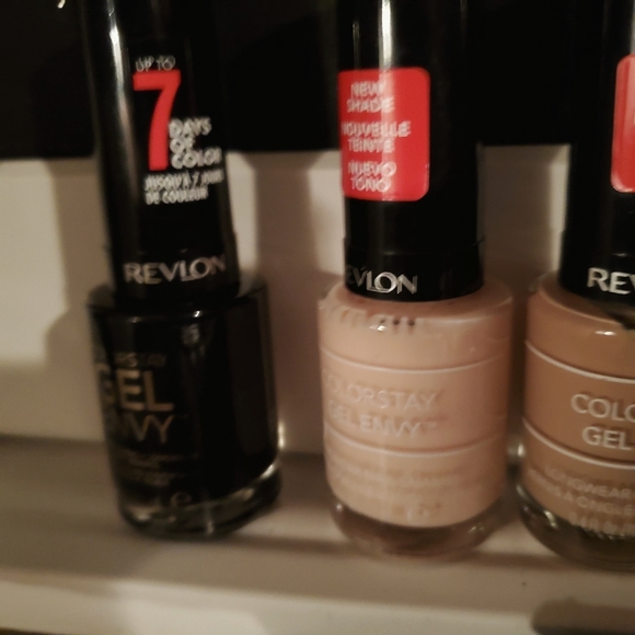 Revlon nail makeup #New! - Picture 2 of 3